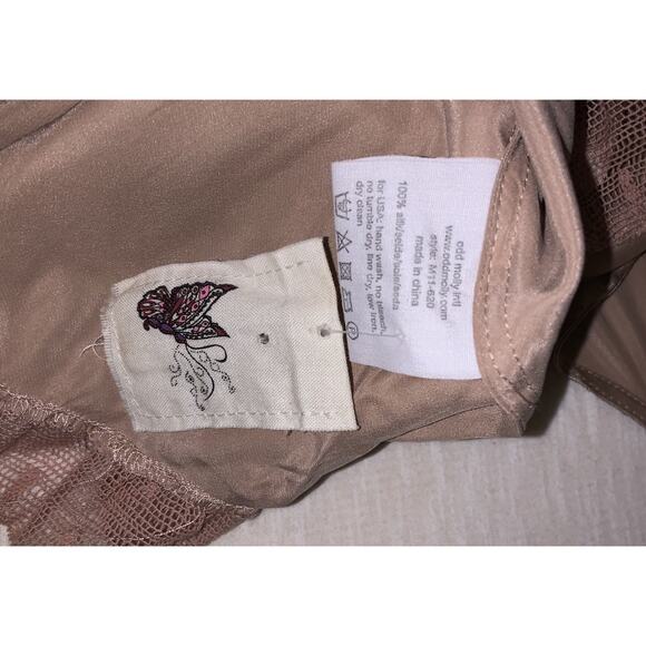 Odd Molly Silk Light Brown Sleeveless V-Neck Silk Blouse Top Tunic Size 4 - Picture 8 of 10